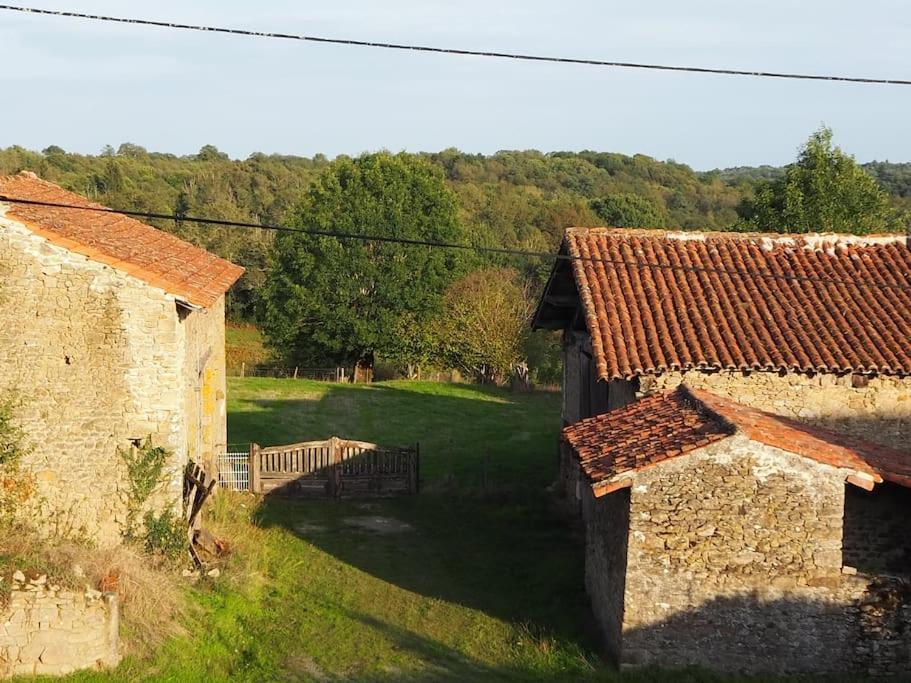 Two Hoots - Farmhouse With Summer Pool. Chateauponsac Bagian luar foto